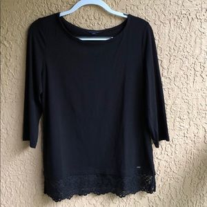 NWOT Tommy Hilfiger Lace Bottom Top